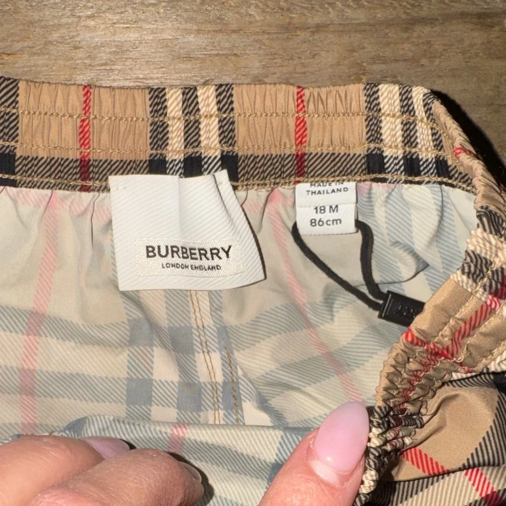Burberry Beige and Red Plaid Shorts - Picture 2 of 6